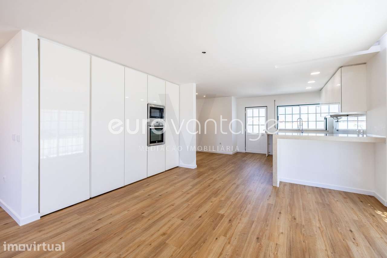 Moradia T4 a 3min centro cidade - Grande imagem: 4/39