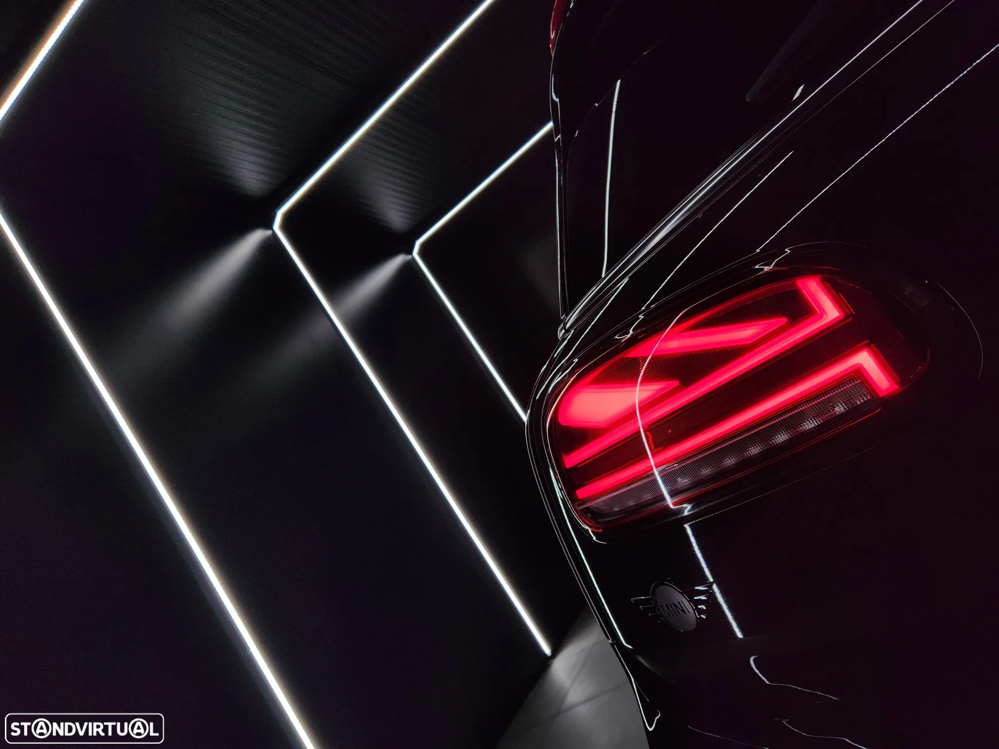 MINI Clubman John Cooper Works Premium P. JCW Plus Auto - 39