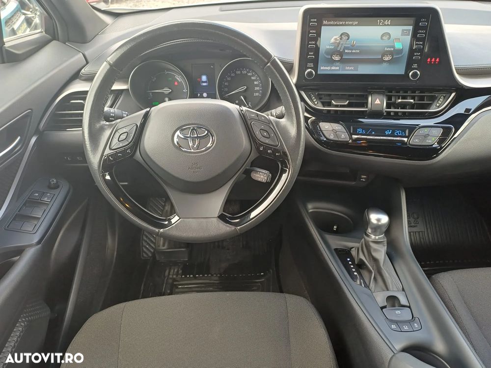 Toyota C-HR 1.8 HSD 122 CP 4x2 CVT C-enter - 12
