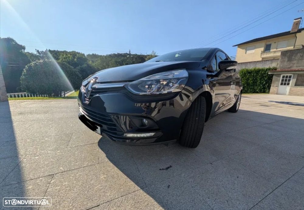 Renault Clio 0.9 TCe Limited Edition - 1