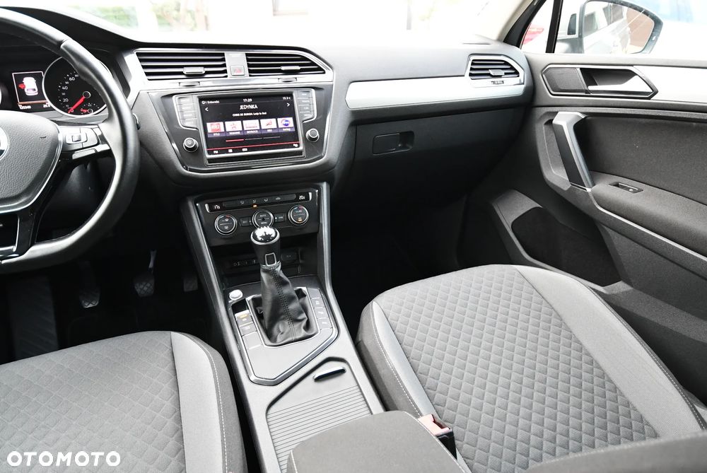 Volkswagen Tiguan 2.0 TDI BMT SCR Comfortline - 24
