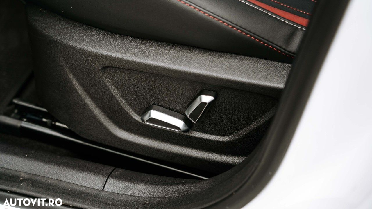 Geely Coolray - 27