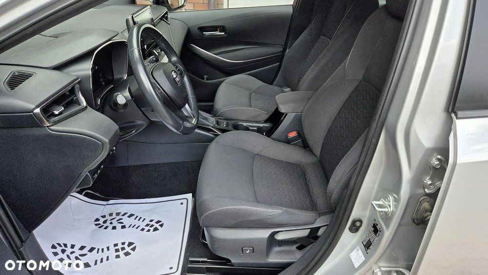 Toyota Corolla 1.8 Hybrid GPF Comfort - 13