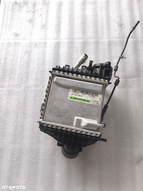 Intercooler chłodnica Mercedes-Benz w213 a6540100900 2.0 654