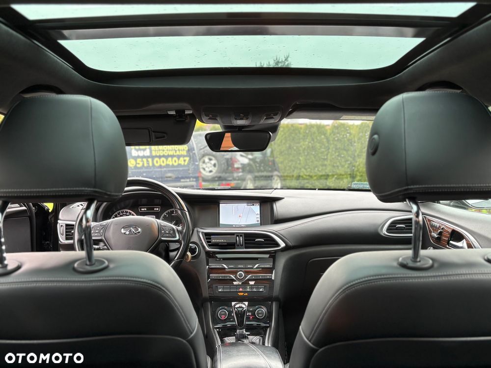 Infiniti Q30 1.5d Premium Tech - 5