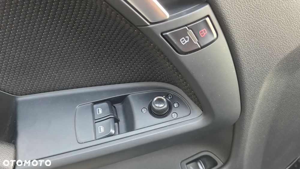 Audi A5 Coupé 2.0 TDI DPF - 17