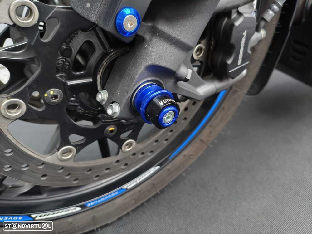 Suzuki v-strom DL - 38