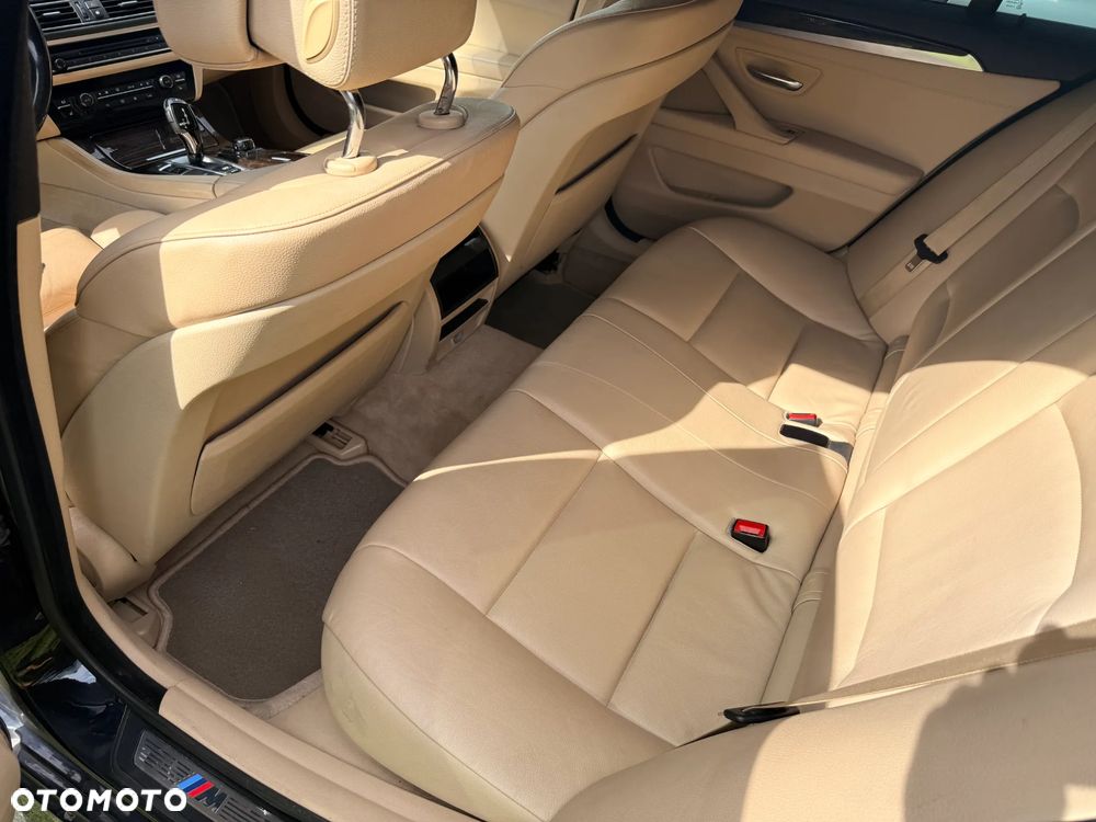 BMW Seria 5 - 13