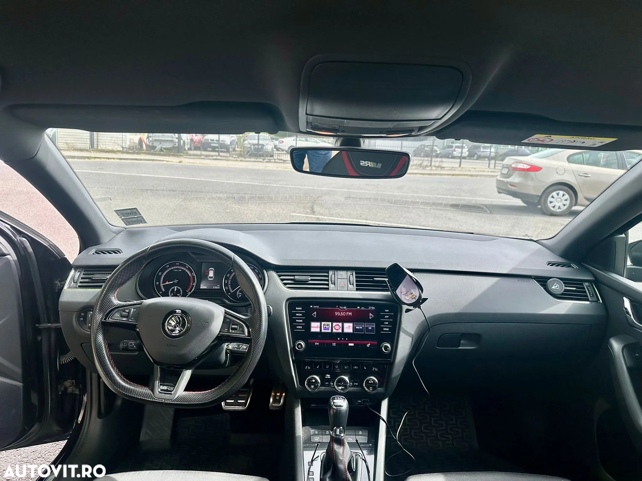 Skoda Octavia Combi 2.0 TSI DSG RS - 4