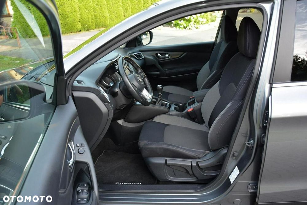 Nissan Qashqai 1.6 DIG-T 360 - 14