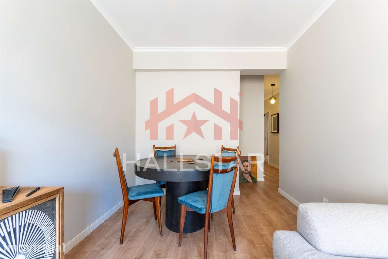 Apartamento T2 / Totalmente Remodelado / São Martinho do Porto - Grande imagem: 5/27
