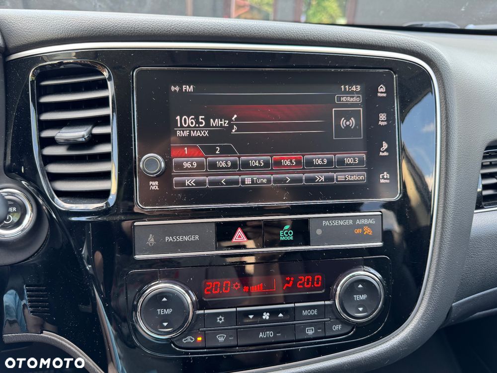 Mitsubishi Outlander - 35