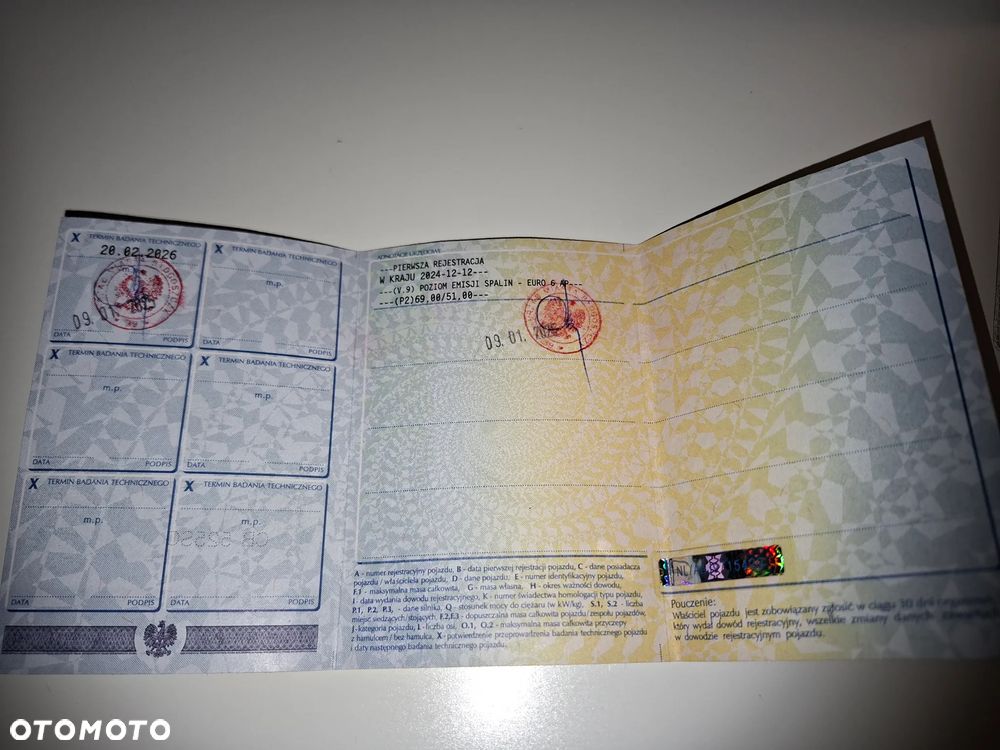 Renault Clio 1.6 E-TECH Techno - 37