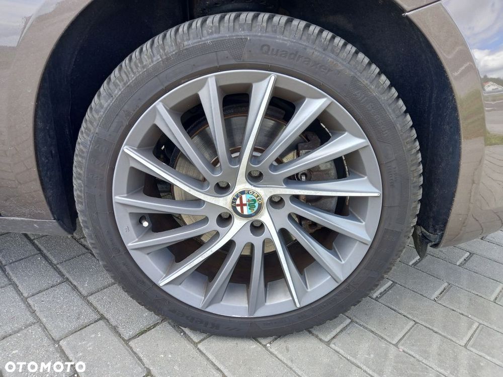 Alfa Romeo Giulietta - 10