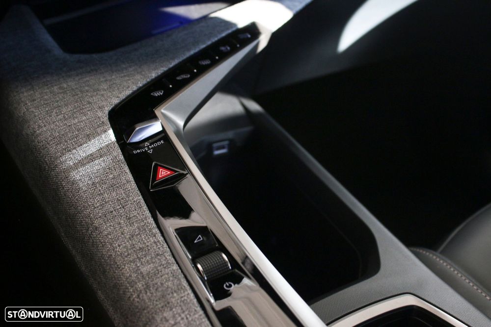 Peugeot 3008 1.2 Hybrid Allure e-DCS6 - 15