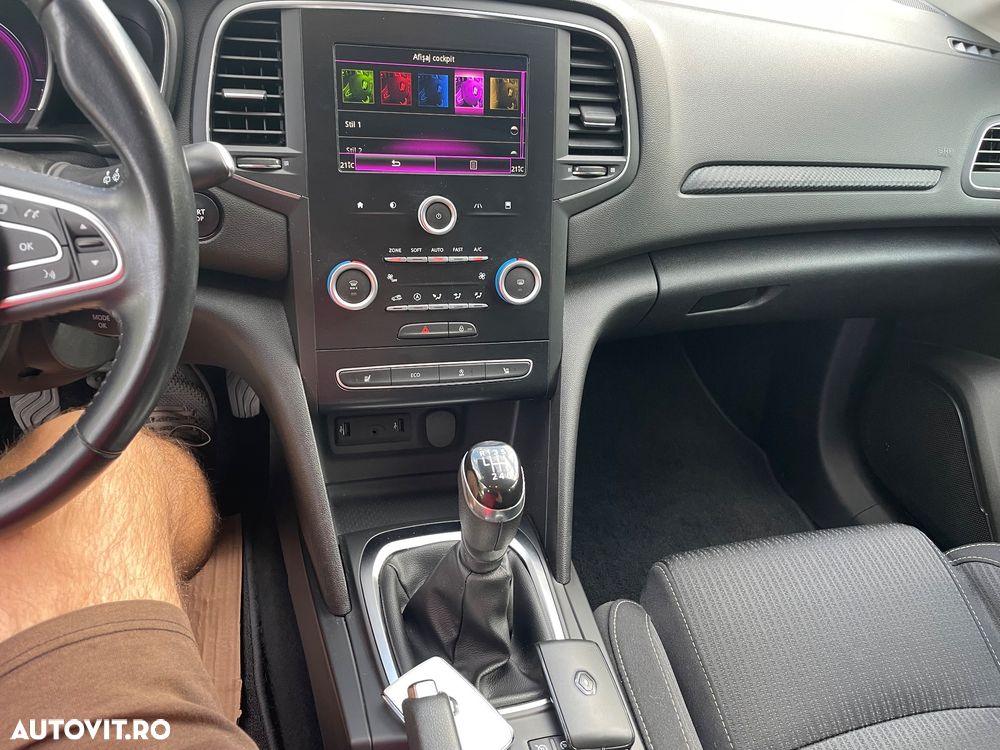 Renault Megane - 32