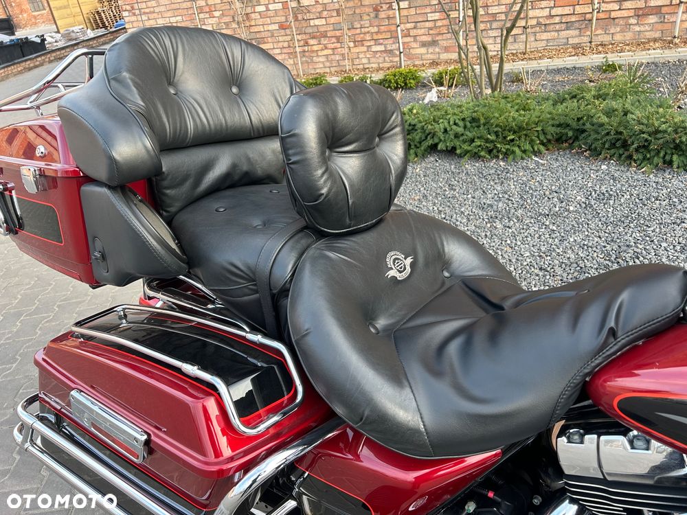 Harley-Davidson FLHTCU Ultra - 24