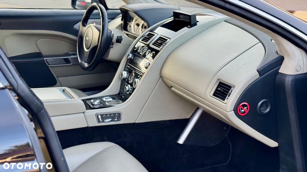Aston Martin Rapide Standard - 11