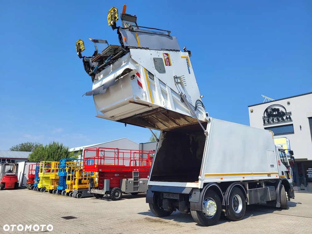 Renault D26 Wide - 10