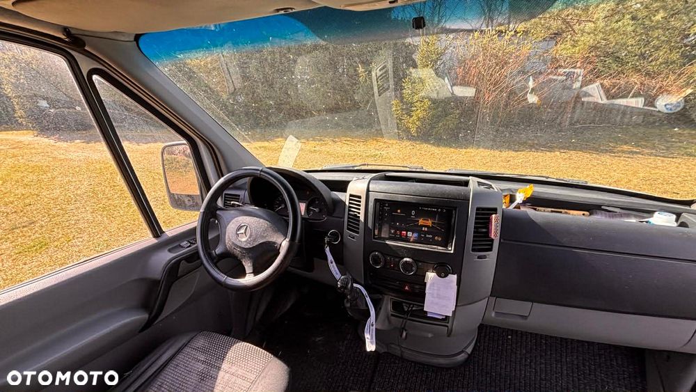 Mercedes-Benz SPRINTER - 8