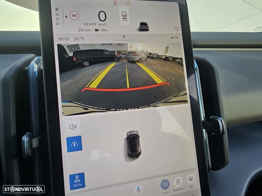 Volvo EX30 Single Motor Extended Range RWD Core - 58