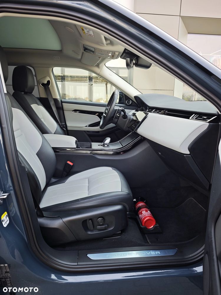 Land Rover Range Rover Evoque - 16