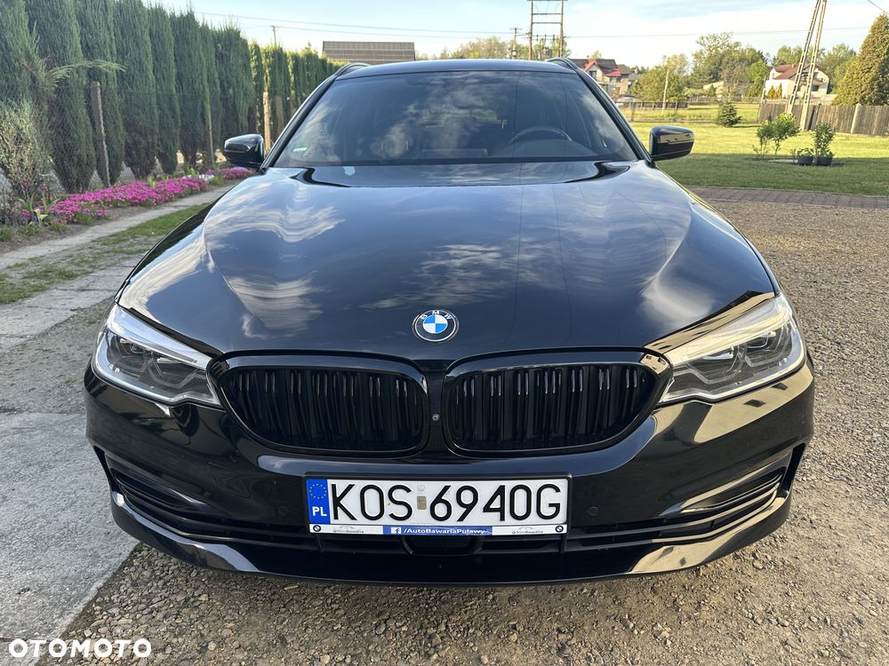 BMW Seria 5 520d Sport Line - 2