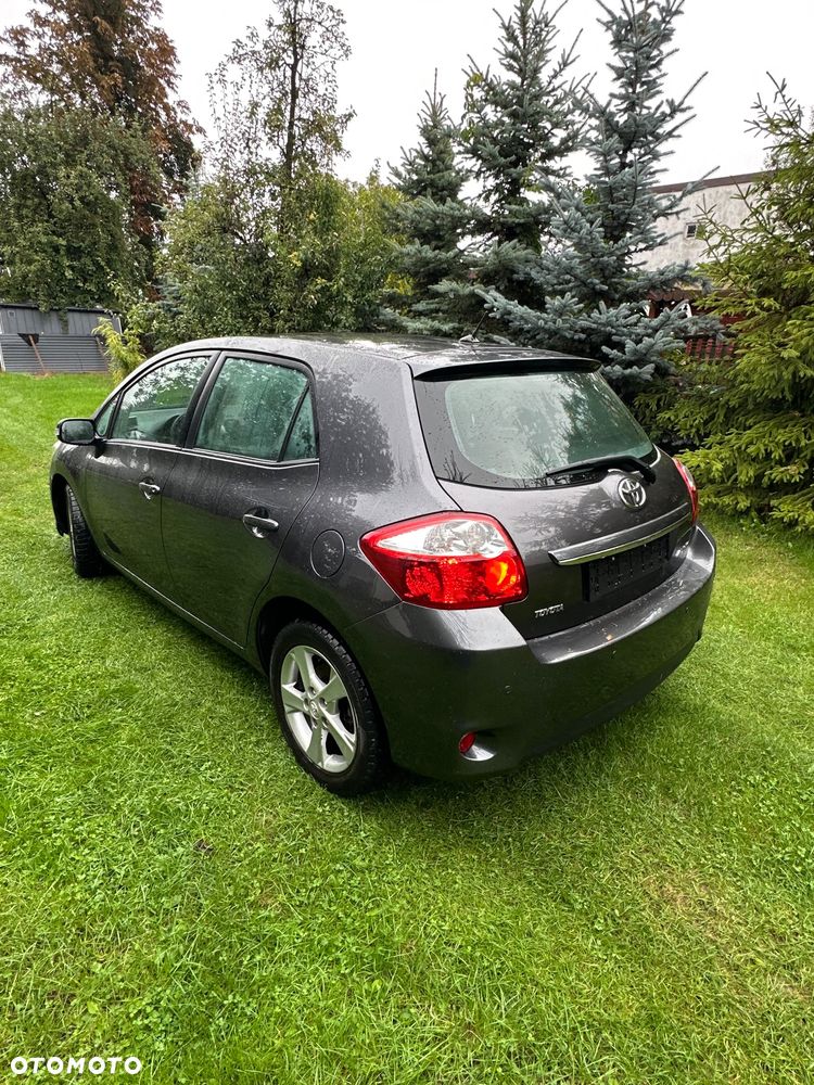 Toyota Auris 1.6 Prestige - 4