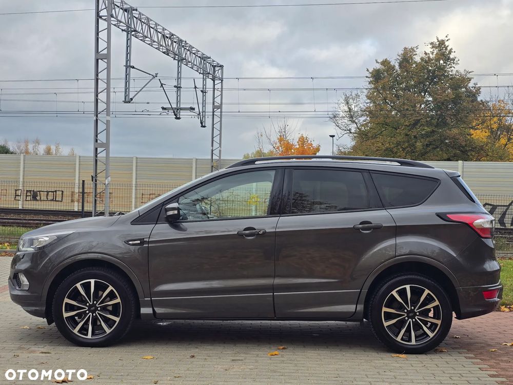 Ford Kuga 1.5 EcoBoost 2x4 ST-Line - 7