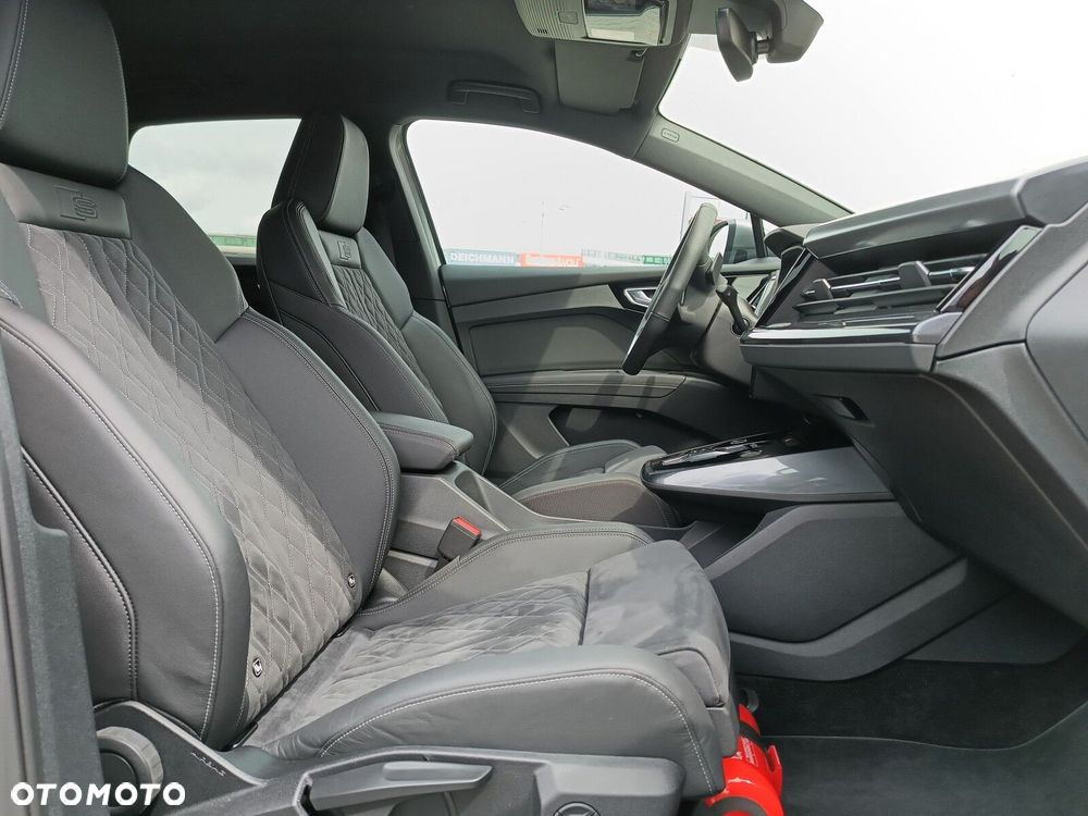 Audi Q4 e-tron 45 82kWh Quattro S Line - 28