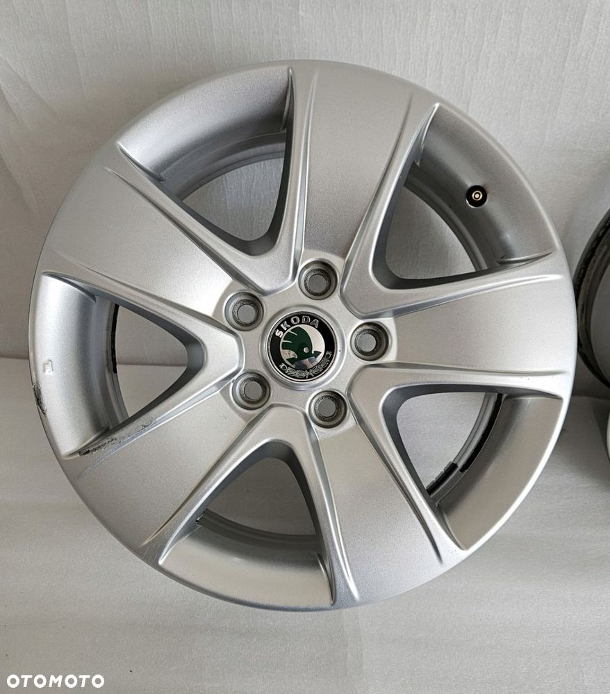 FELGI SKODA OCTAVIA II 1Z0 SUPERB II YETI 6,5x16 16 ET50 5X112 - 3