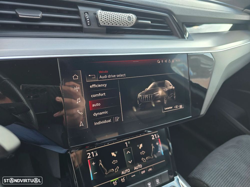 Audi e-tron Sportback 55 quattro S line - 21