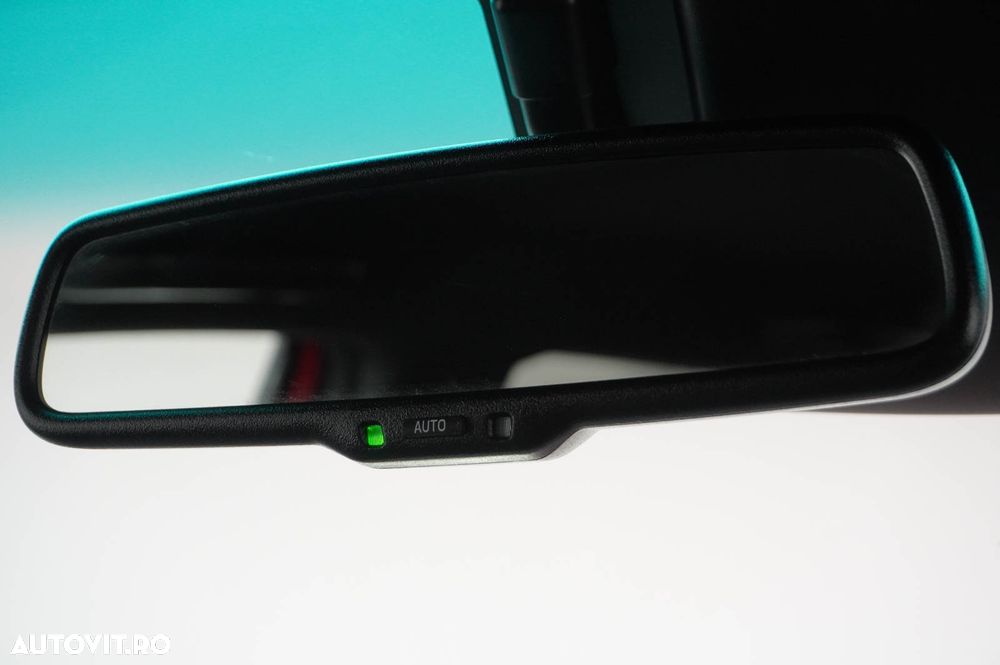 Toyota Hilux 4x4 Double Cab Autm. Invincible - 23