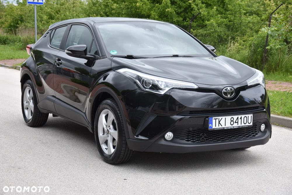 Toyota C-HR 1.2 Turbo Team Deutschland - 2