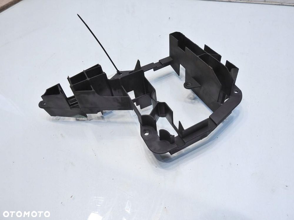 WKŁAD MISKI OLEJOWEJ AUDI A6 C6 3.2 FSI 06E103138B - 3