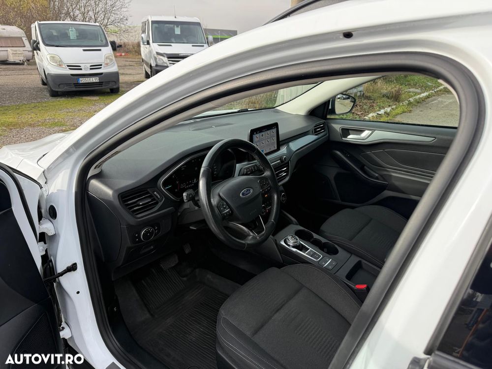 Ford Focus 2.0 EcoBlue Active Business - 8