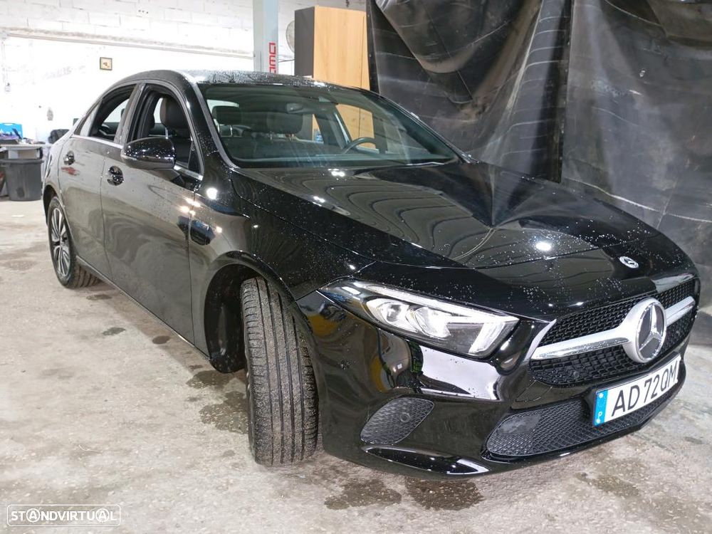 Mercedes-Benz A 250 Limousine e Style Plus - 4