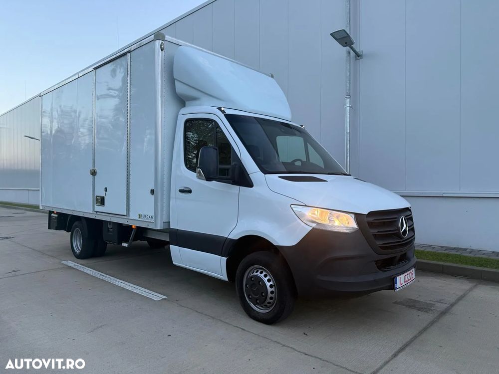 Mercedes-Benz Sprinter - 9