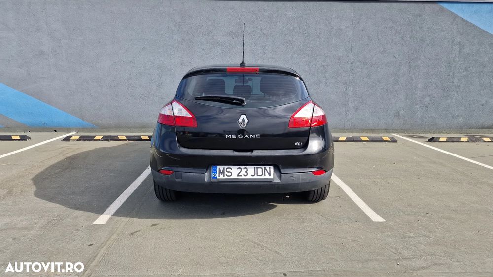Renault Megane ENERGY dCi 110 Start & Stop LIMITED - 4
