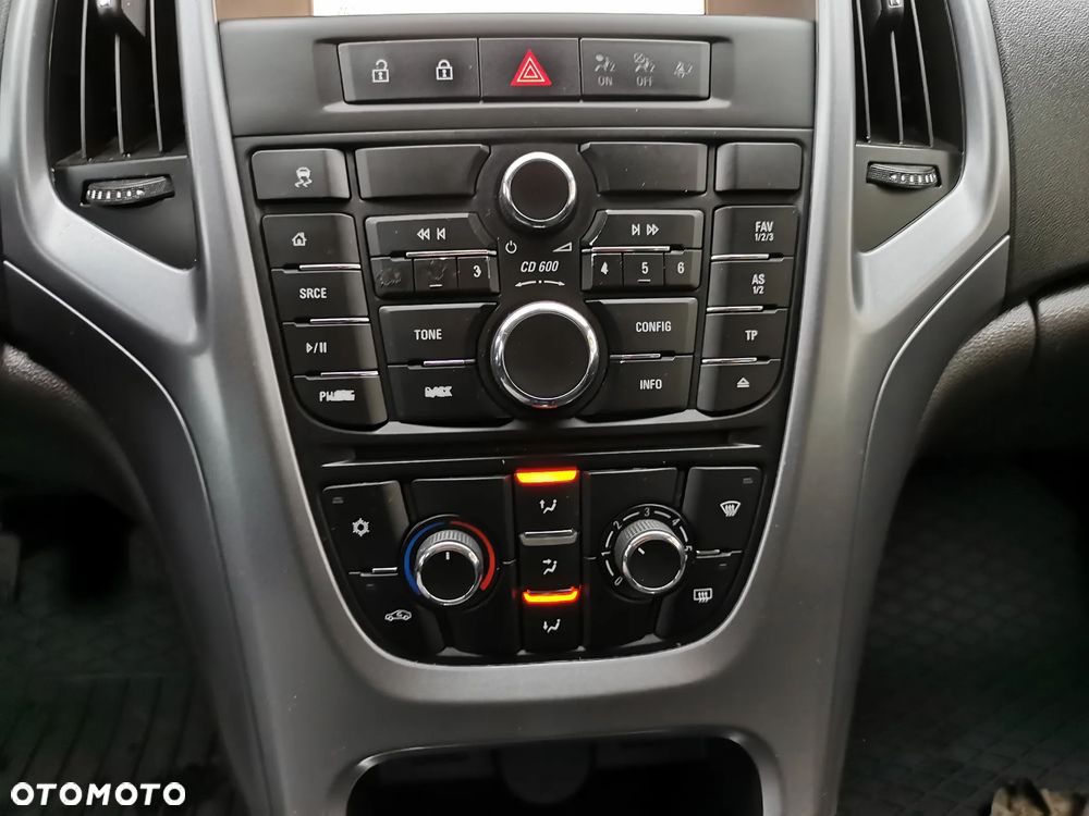 Opel Astra 1.6 Sports Tourer Active - 11