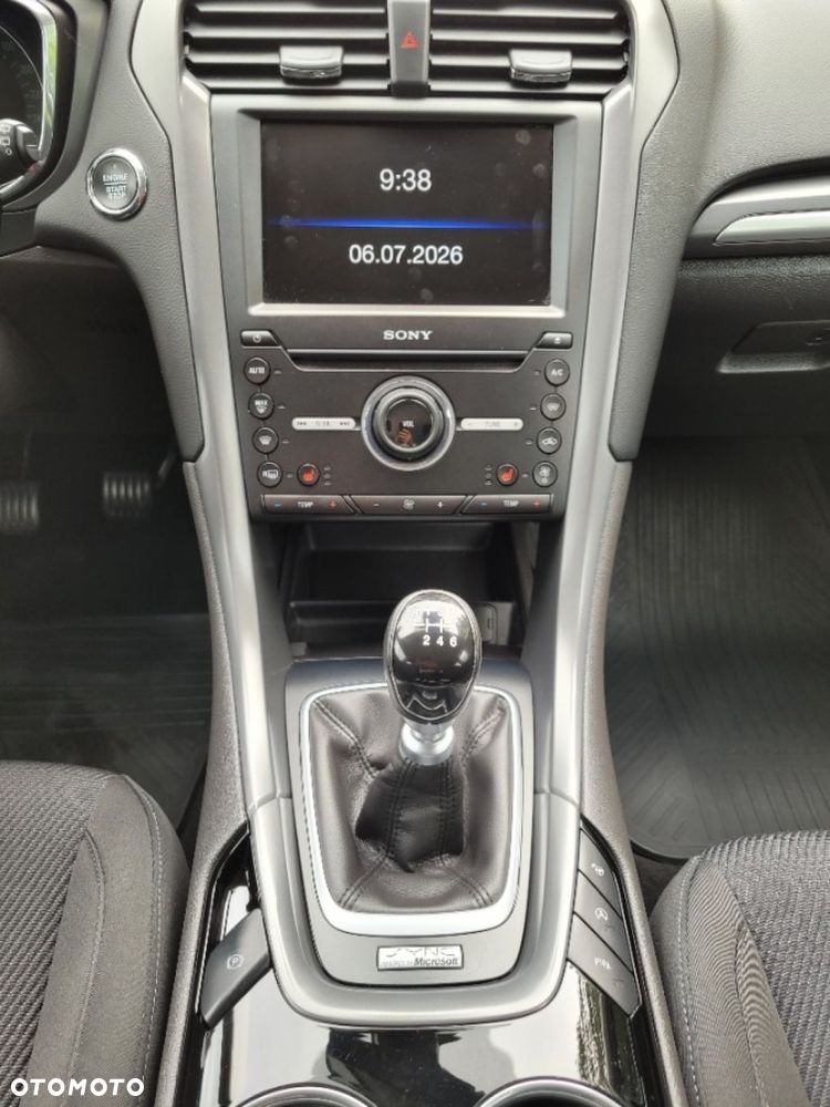 Ford Mondeo 2.0 TDCi Titanium - 19
