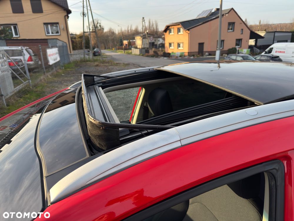 Kia Carens 2.0 GDI L - 40