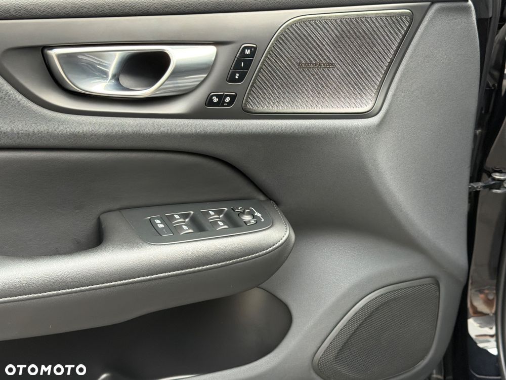 Volvo S60 B4 B Geartronic RDesign - 36