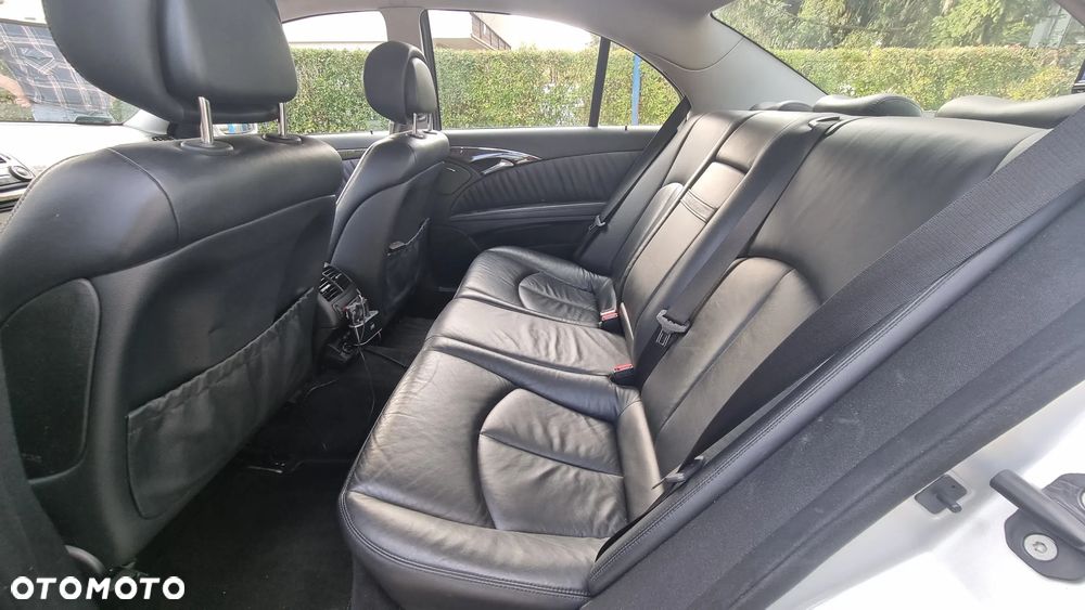 Mercedes-Benz Klasa E 320 CDI Avantgarde - 19
