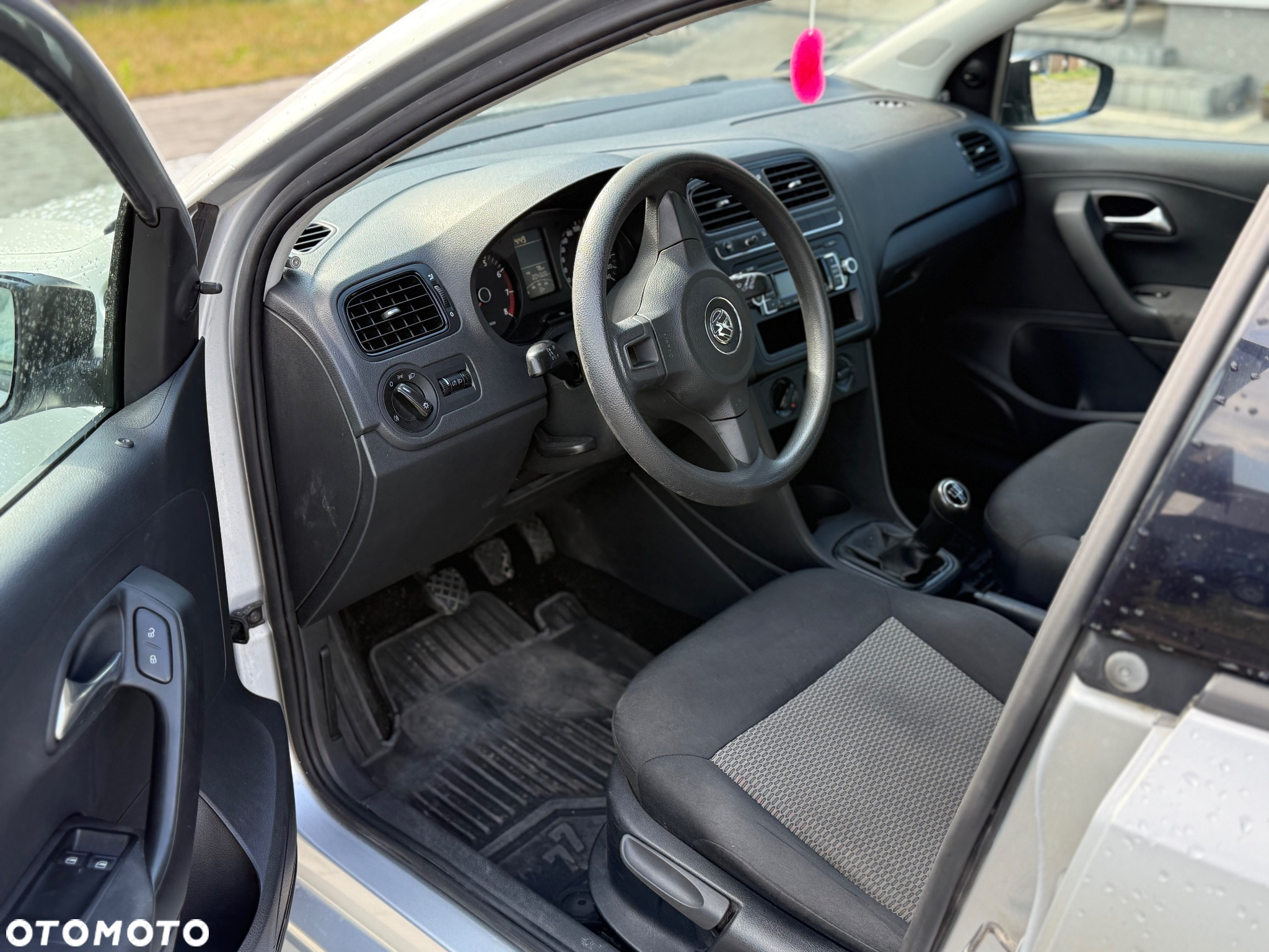 Volkswagen Polo 1.4 16V Comfortline - 5