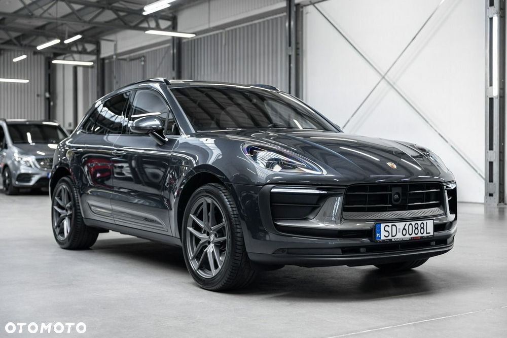 Porsche Macan T - 4