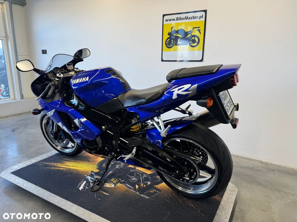 Yamaha YZF - 6