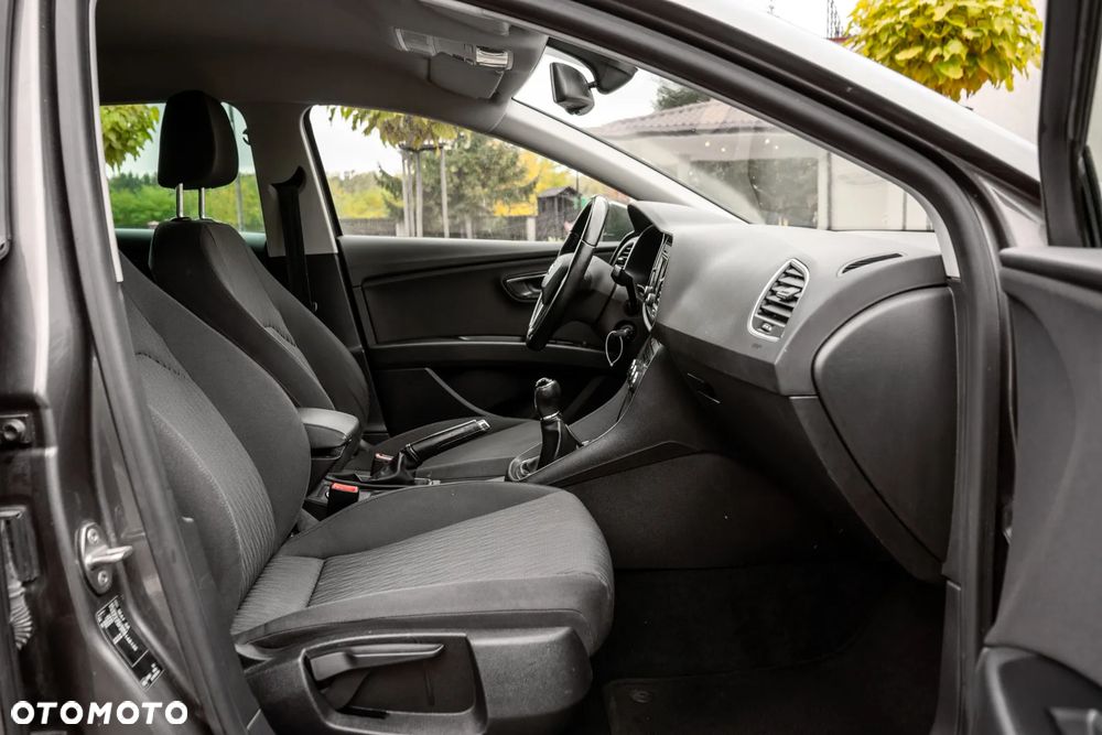 Seat Leon Sportstourer 2.0 TDI Start&Stop CONNECT - 26