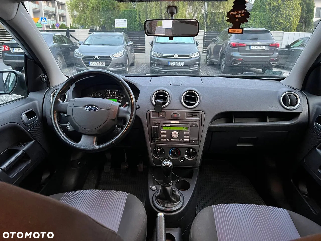Ford Fusion 1.4 Trend - 14
