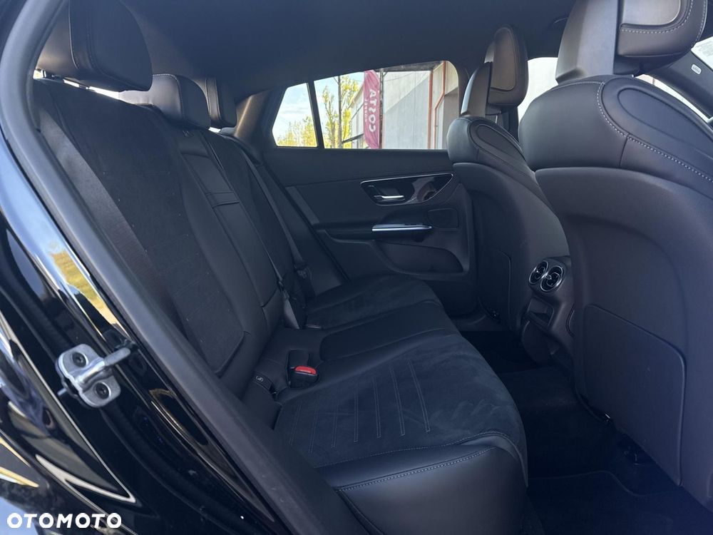 Mercedes-Benz GLC - 19